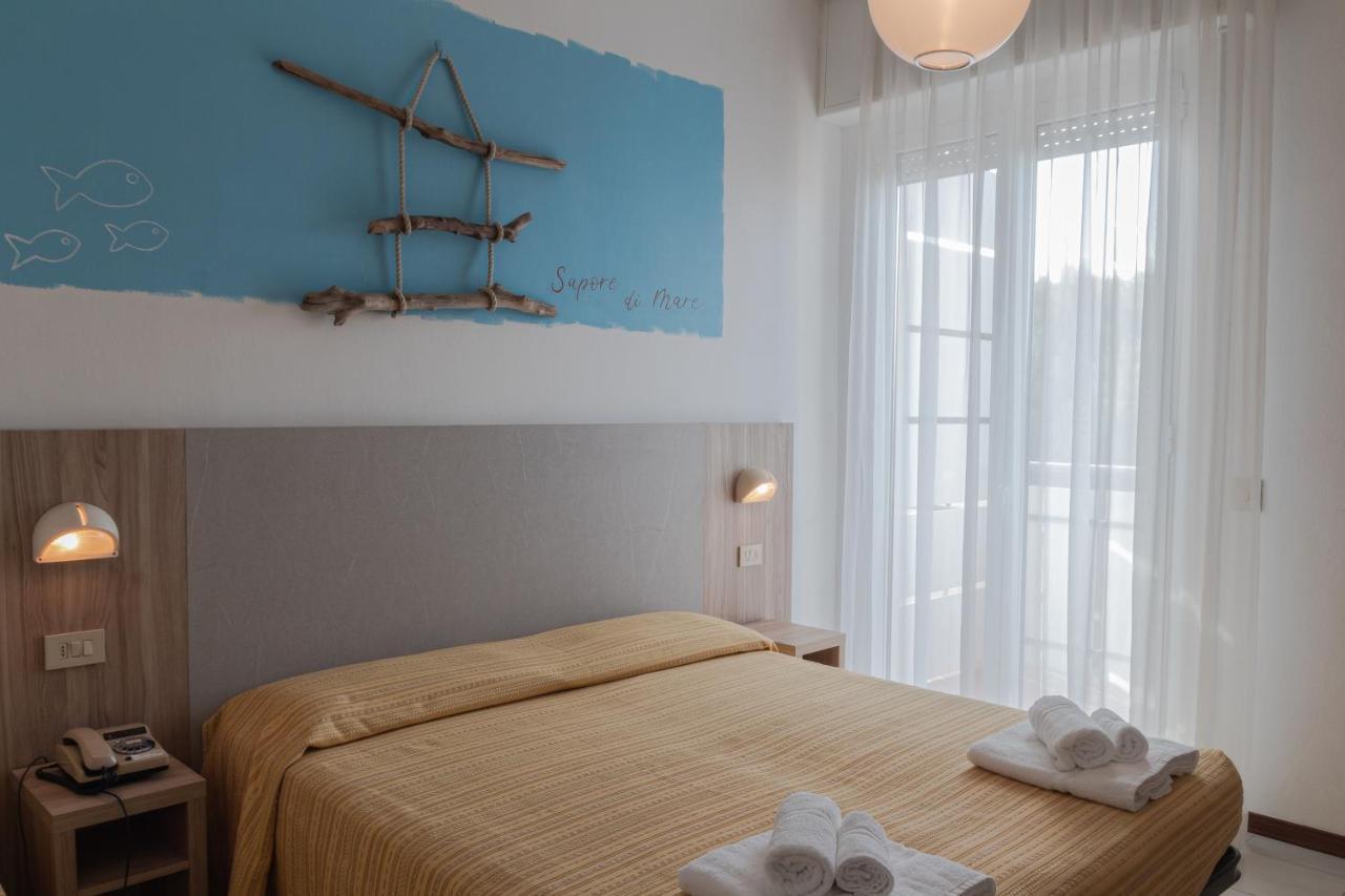 Hotel Astrid 체르비아 외부 사진