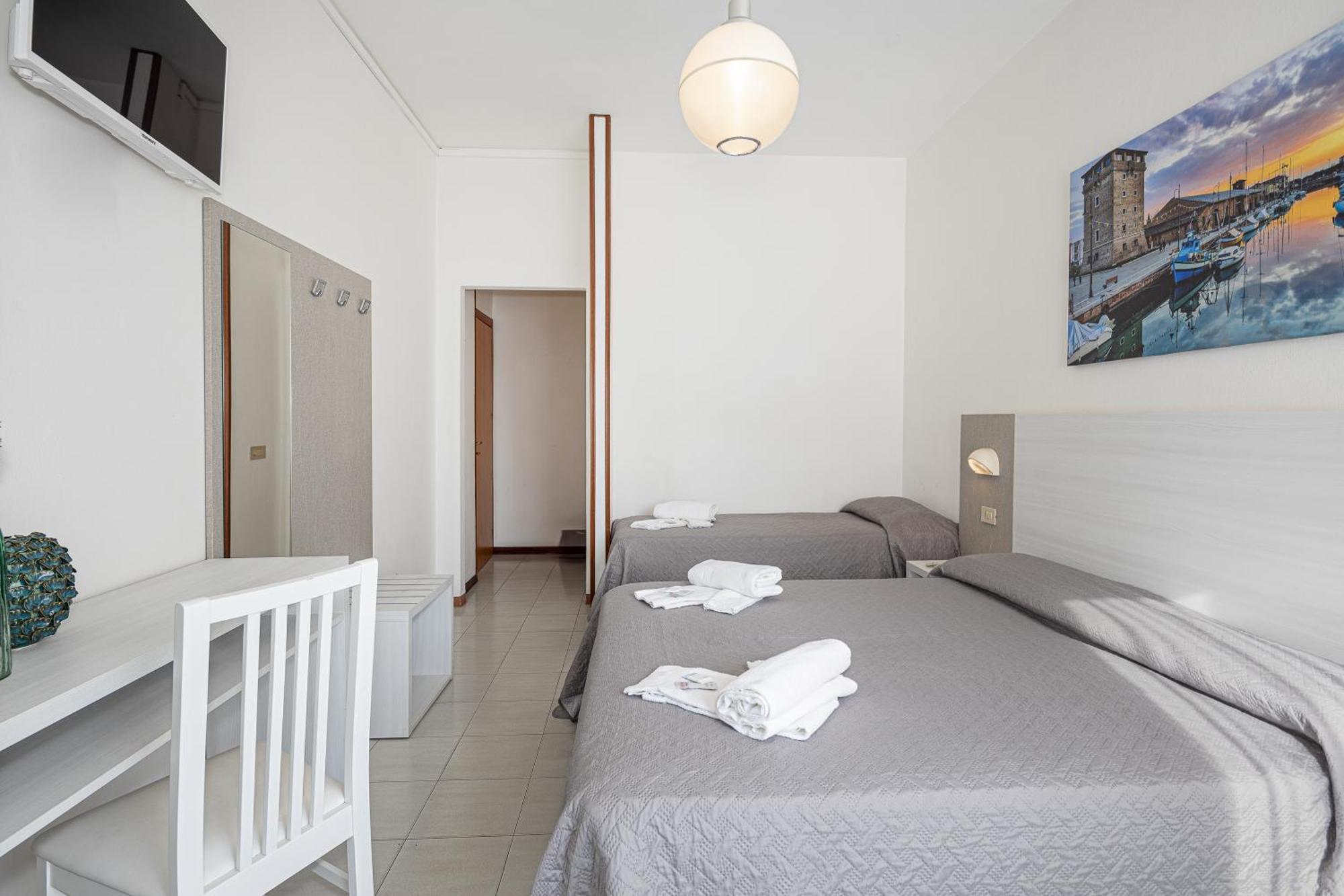 Hotel Astrid 체르비아 외부 사진
