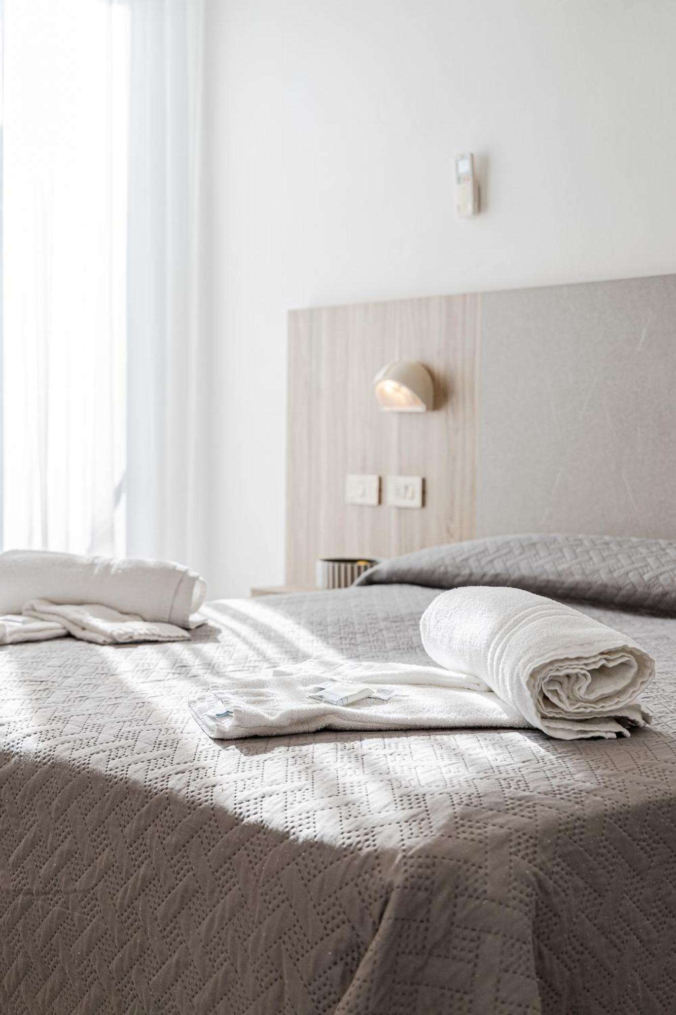 Hotel Astrid 체르비아 외부 사진